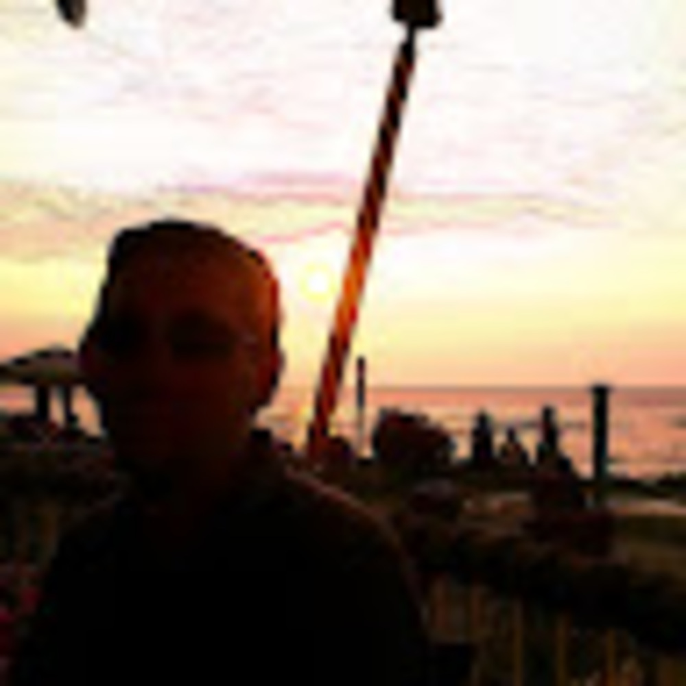 Meet your Posher, Jason